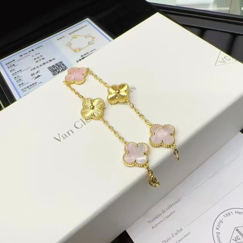 Exquisite Necklace and Bracelet Jewelry Collection