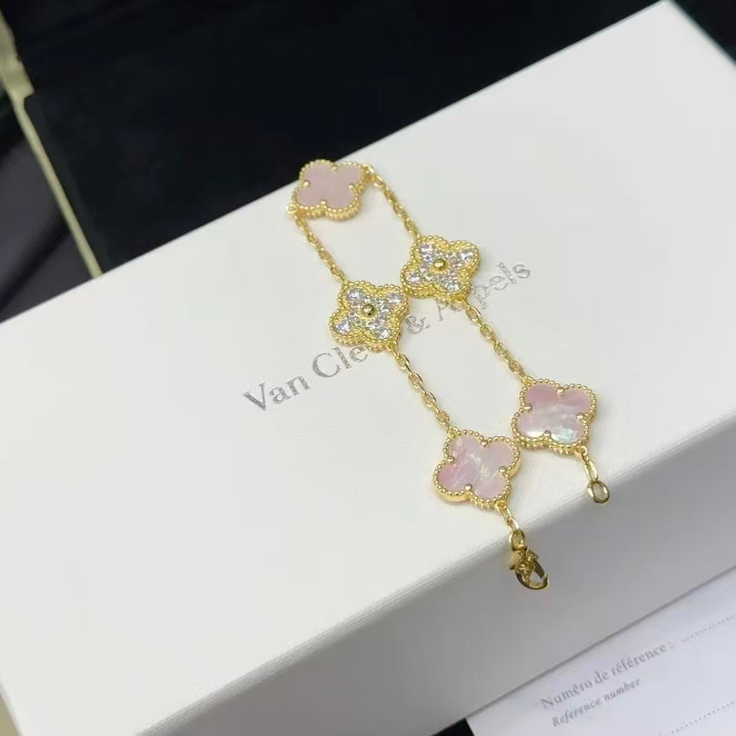 Exquisite Necklace and Bracelet Jewelry Collection