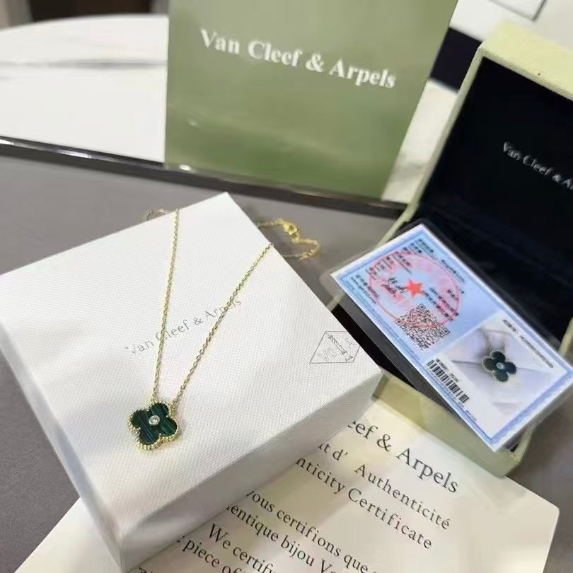 Exquisite Necklace and Bracelet Jewelry Collection