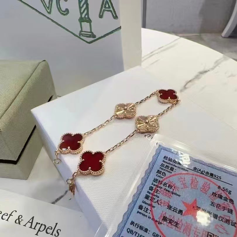 Exquisite Necklace and Bracelet Jewelry Collection