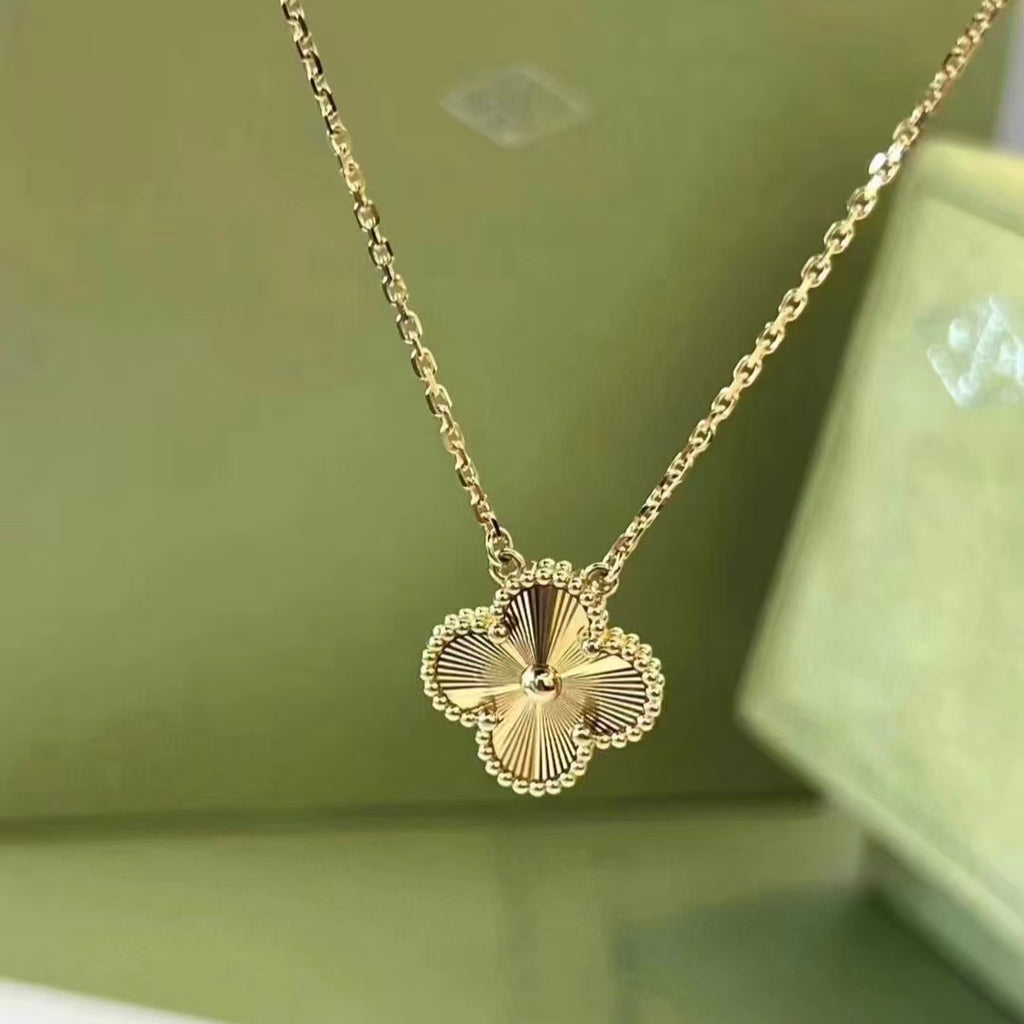 Exquisite Necklace and Bracelet Jewelry Collection