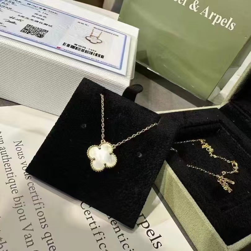 Exquisite Necklace and Bracelet Jewelry Collection