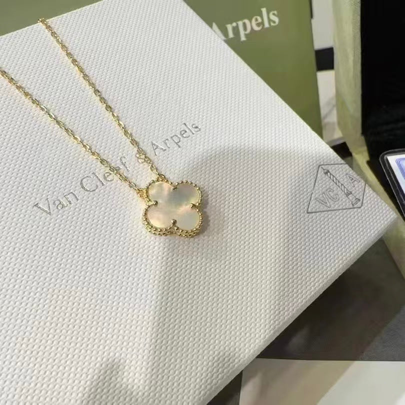 Exquisite Necklace and Bracelet Jewelry Collection