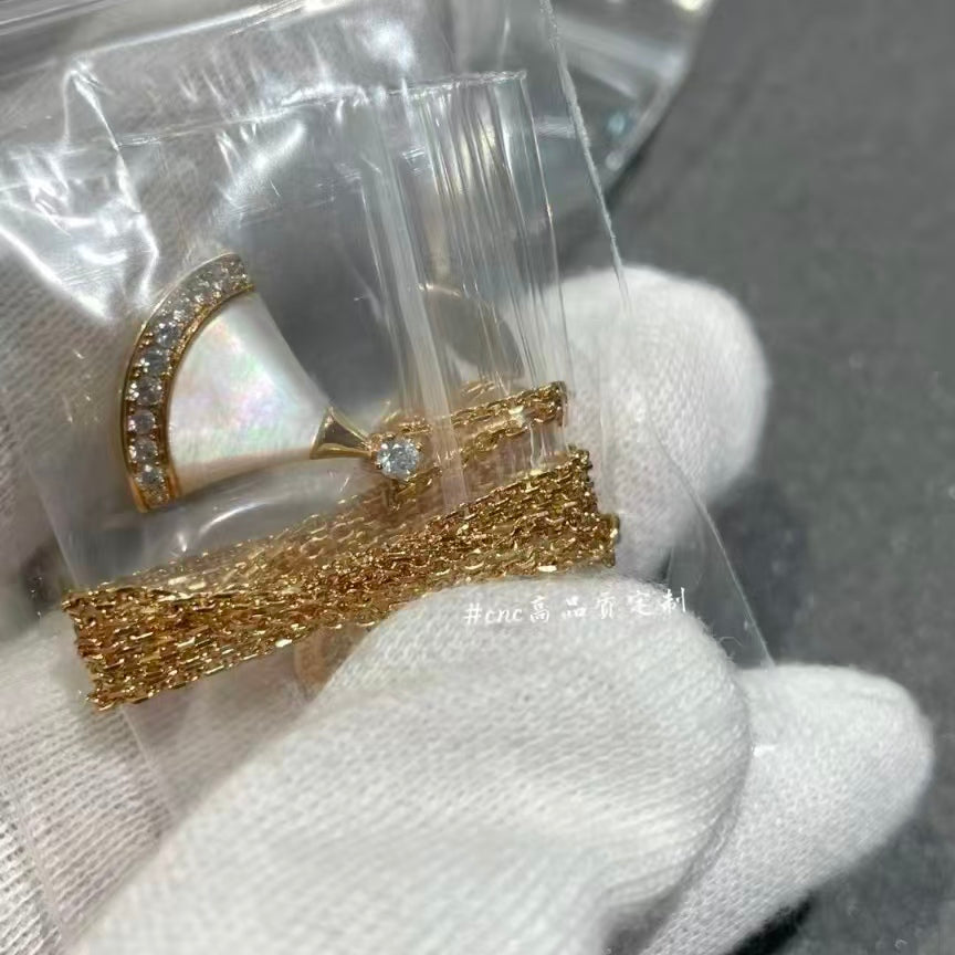 Exquisite Necklace and Bracelet Jewelry Collection