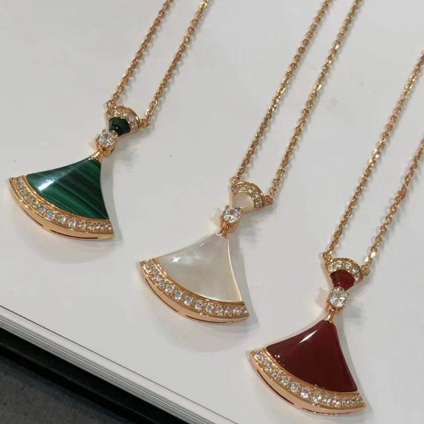 Exquisite Necklace and Bracelet Jewelry Collection