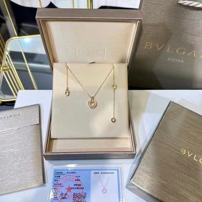 Exquisite Necklace and Bracelet Jewelry Collection