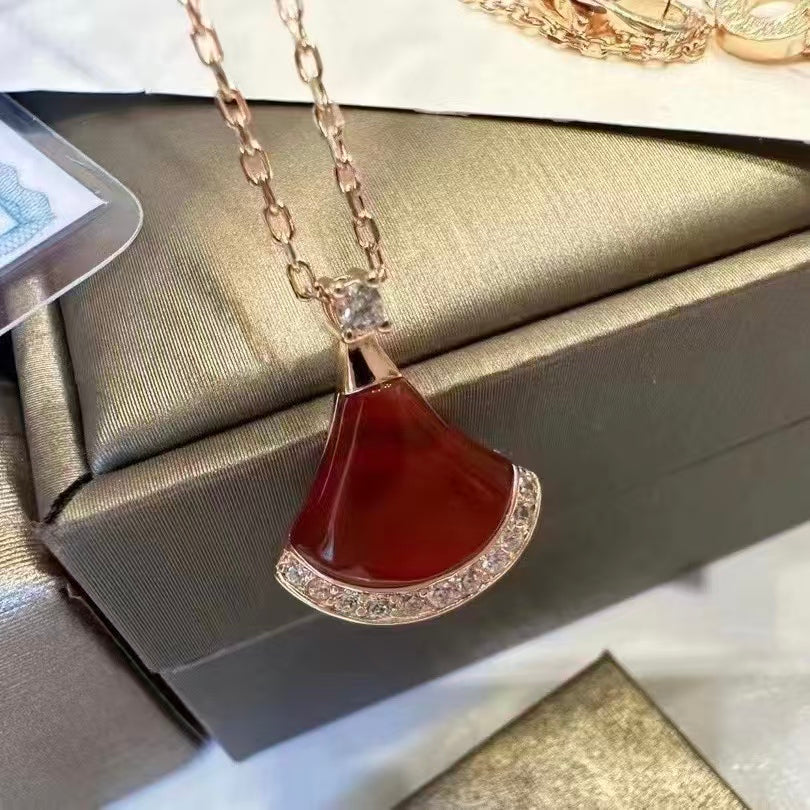 Exquisite Necklace and Bracelet Jewelry Collection